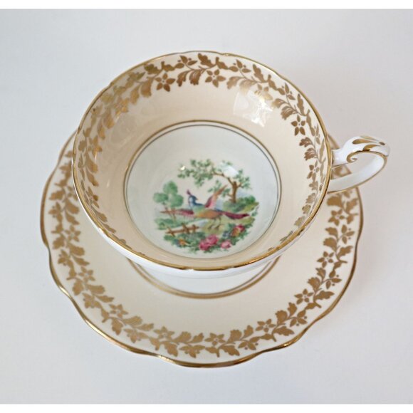 Tea Cup and Saucer Vintage Teacup and Saucer Foley Bone China Chelsea Bird - Picture 1 of 7